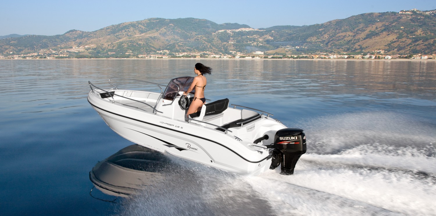 slider 1 Ranieri Voyager 19 S